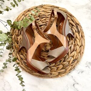 Leifsdottir Womens Ilona Two-Tone Leather Peep Toe Platform Heel